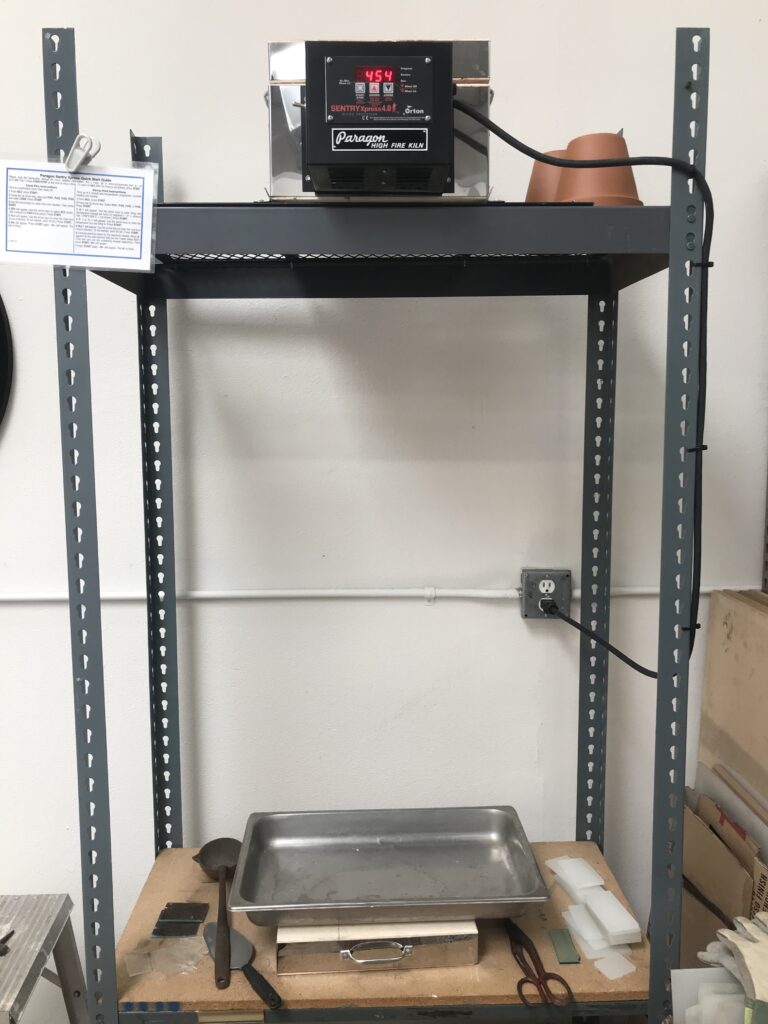 62275123356  9330E151 BB40 469D B9EF 5B4F13B2D22D 768x1024