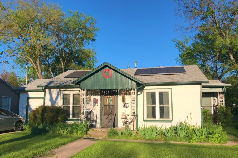 FrontOfHouse 768x512