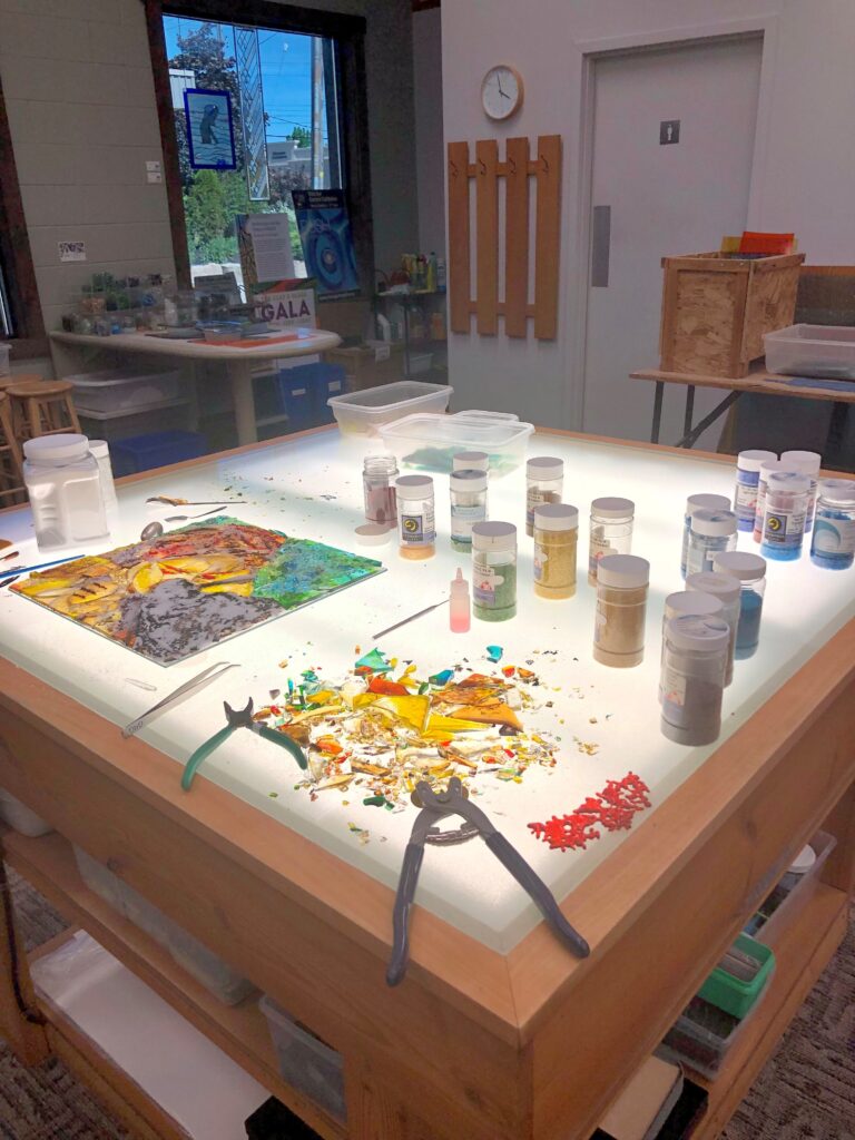 light table 01 768x1024